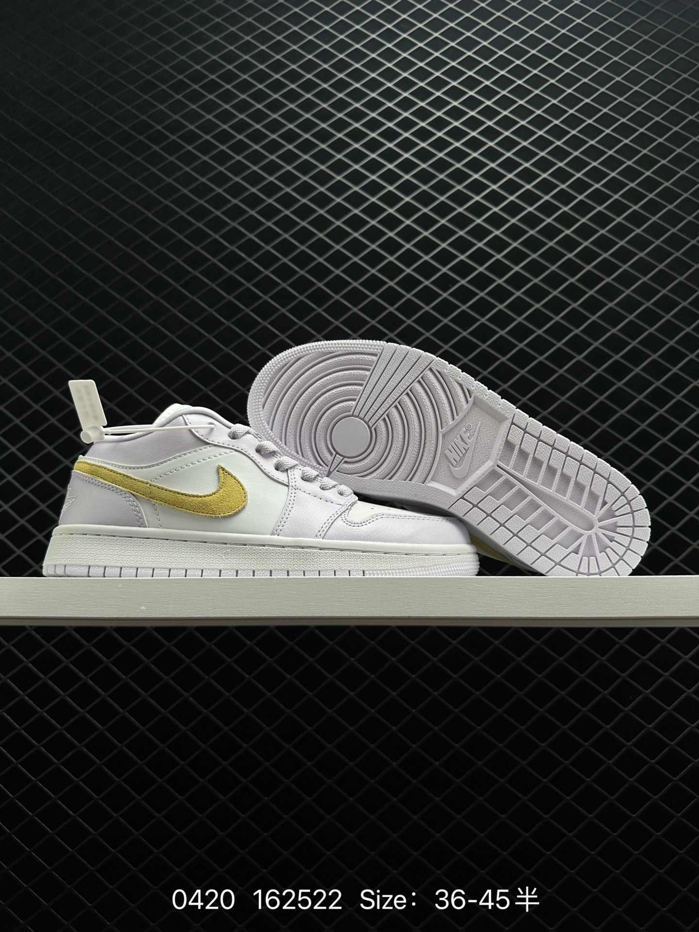 Air Jordan 1 Low WMNS 